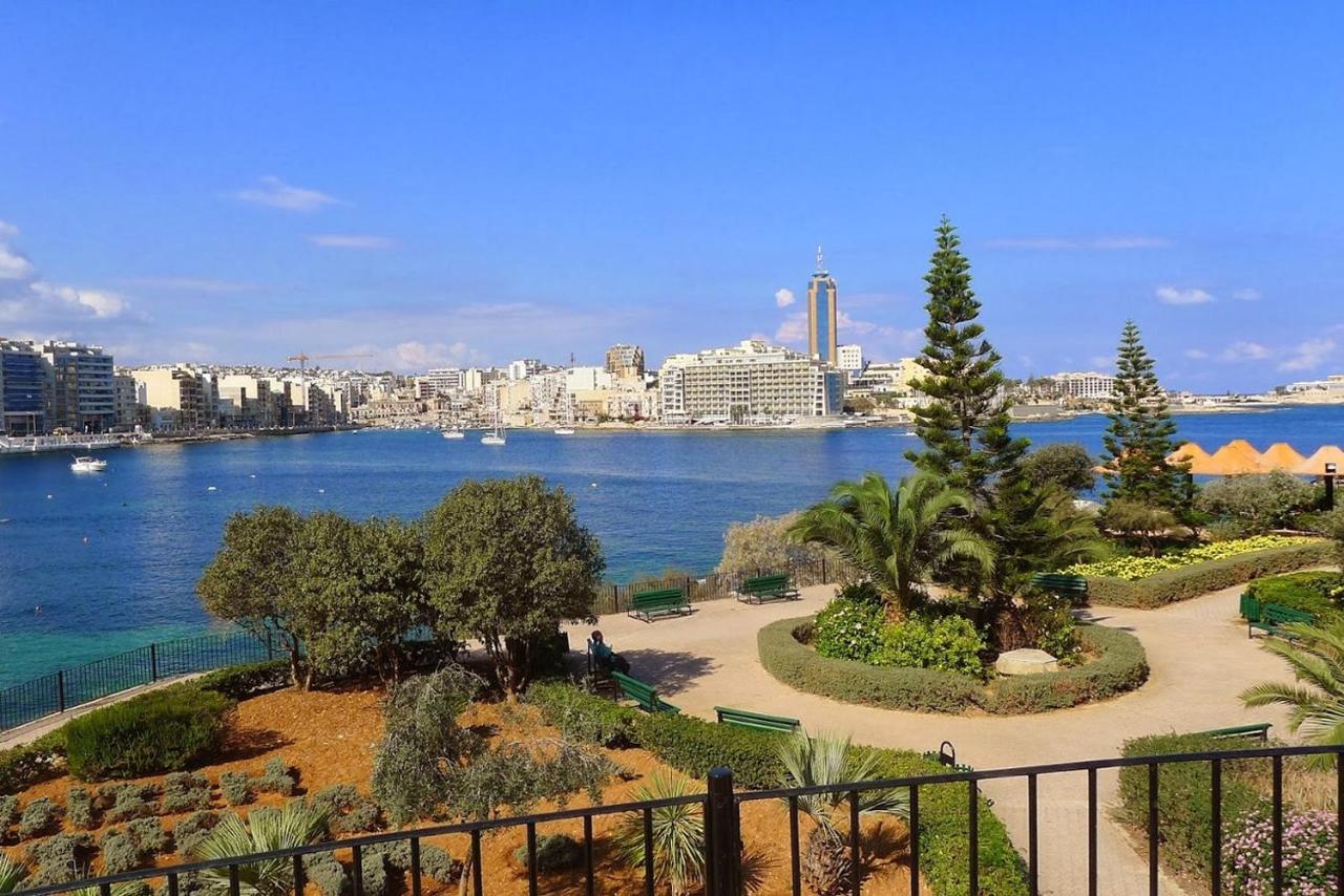 Apartment With Stunning Seaviews Sliema Eksteriør billede