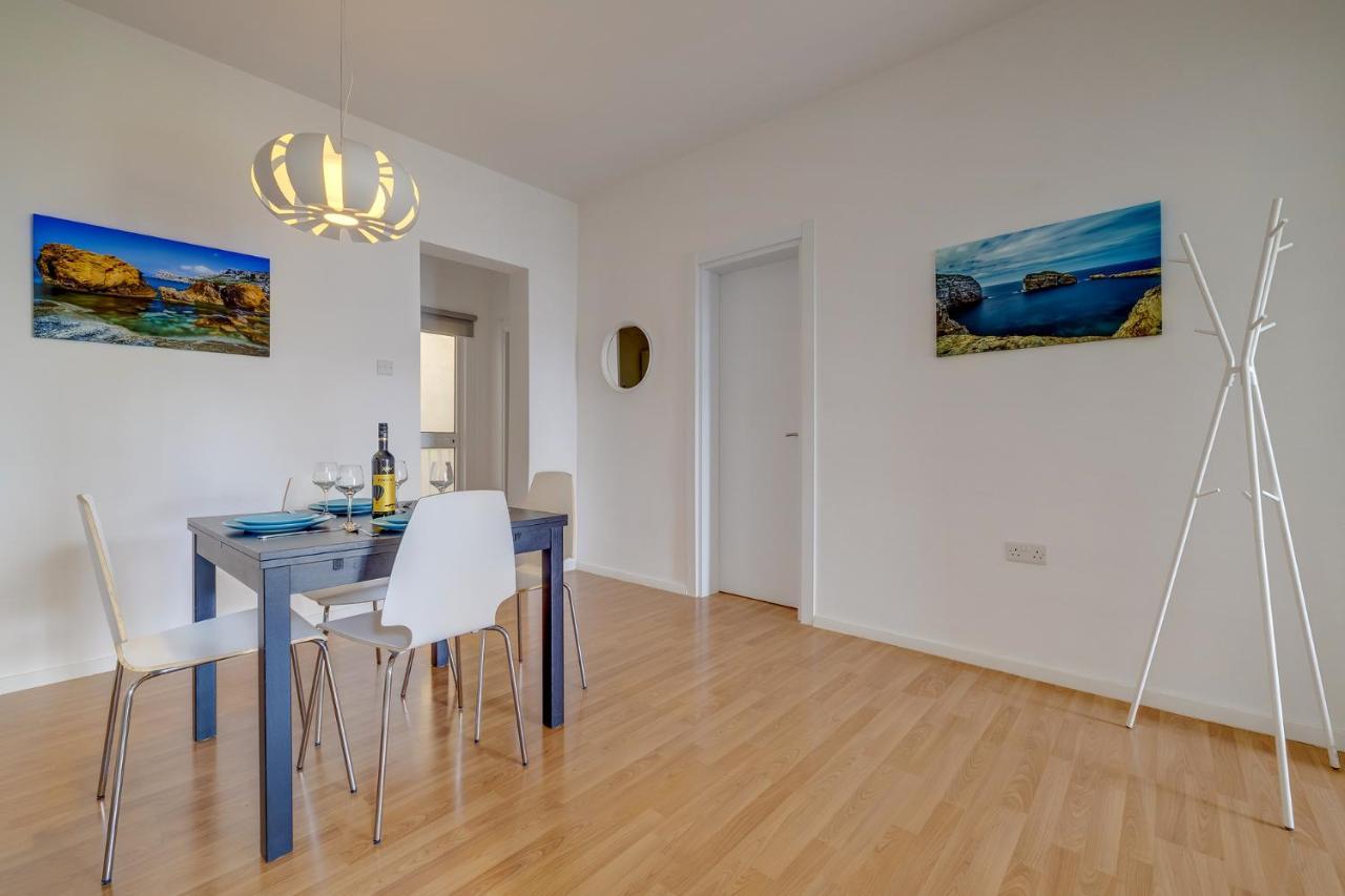 Apartment With Stunning Seaviews Sliema Eksteriør billede